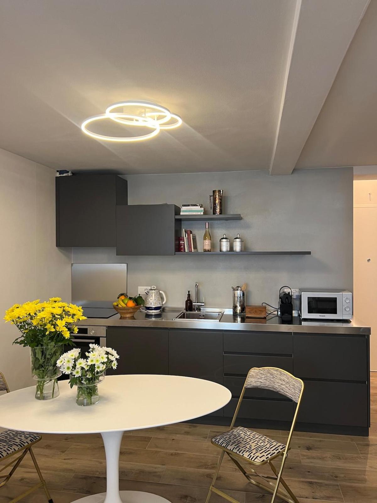Modern Appartament Apartamento *